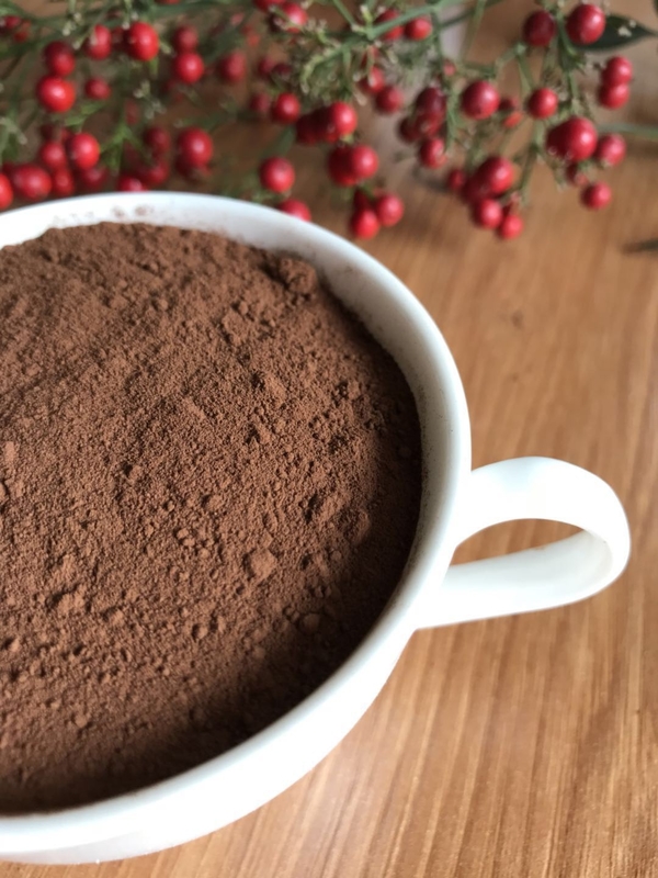 Poudre de cacao organique pure à haute teneur en graisses avec la fonction en expansion de vaisseaux sanguins